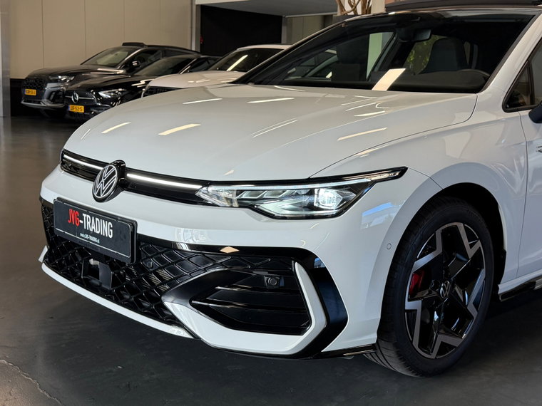 Vehicle Image 40