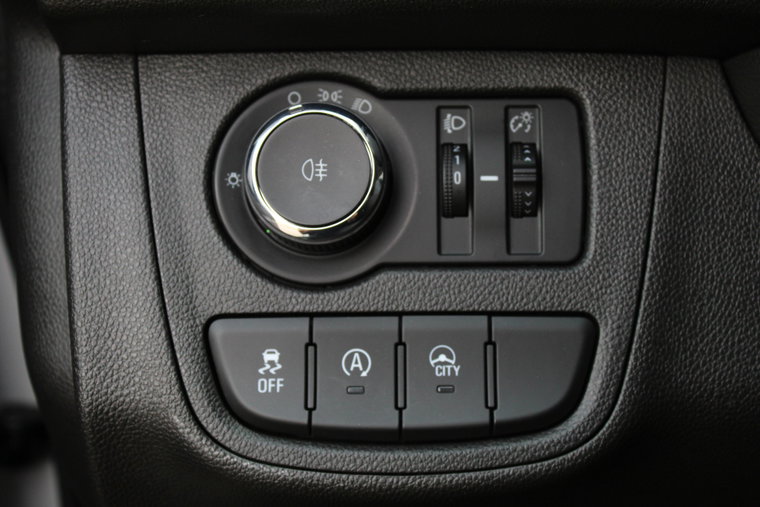 Vehicle Image 24