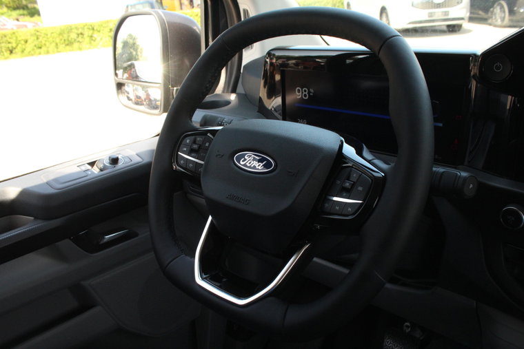 Vehicle Image 20