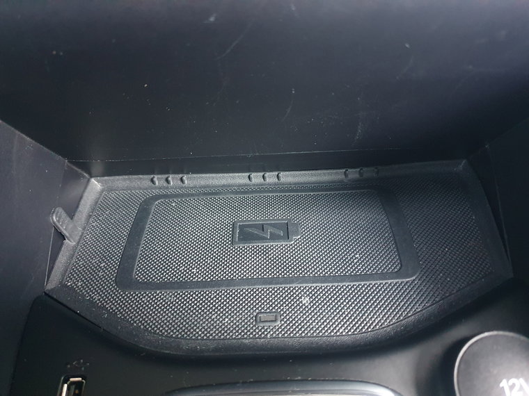 Vehicle Image 32