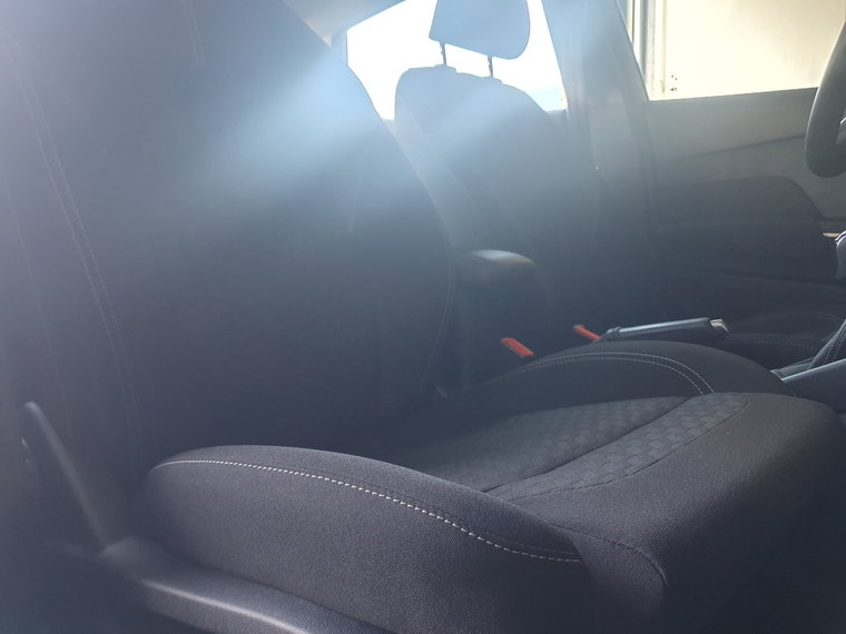 Vehicle Image 48