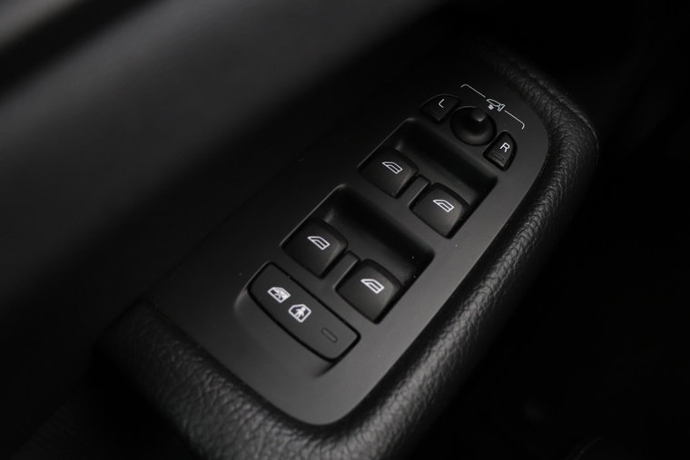 Vehicle Image 47