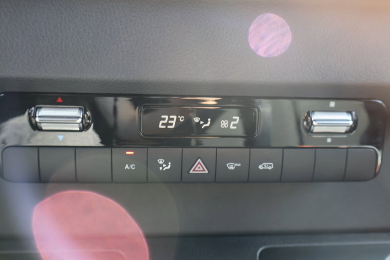 Vehicle Image 33