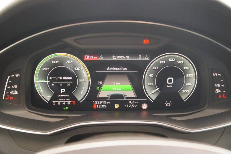 Vehicle Image 19