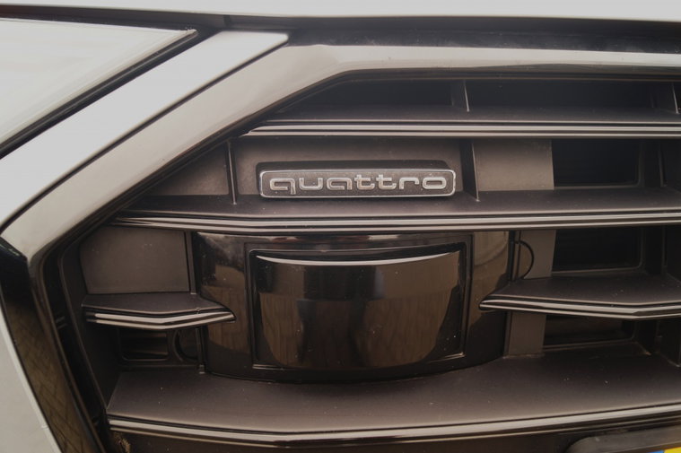 Vehicle Image 38
