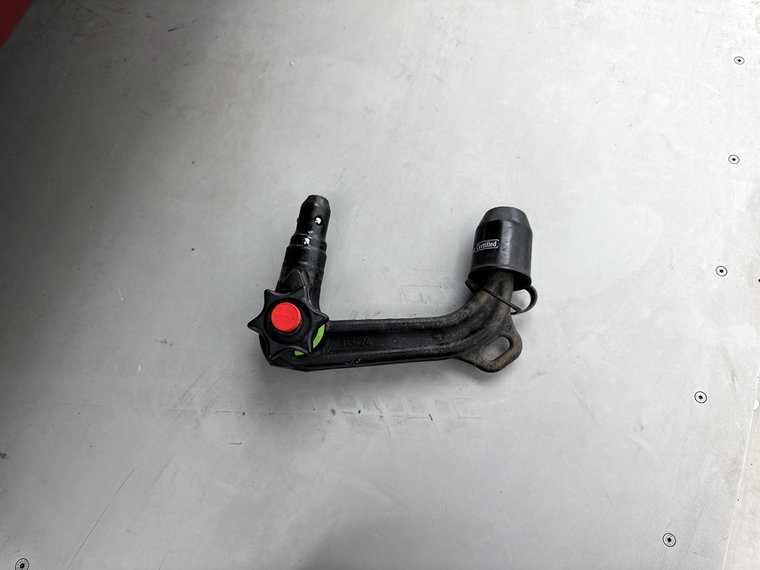 Vehicle Image 25
