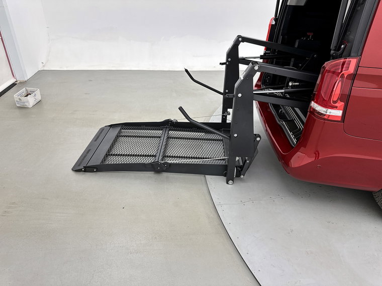 Vehicle Image 31