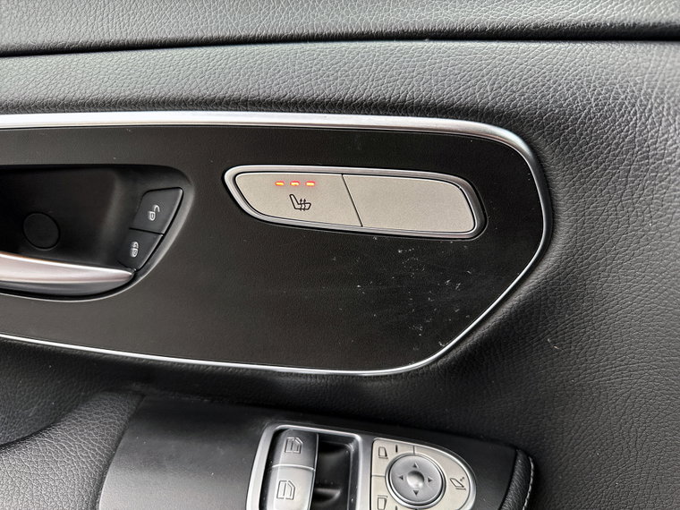 Vehicle Image 48