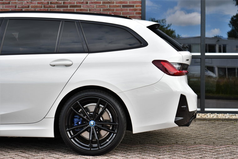 Vehicle Image 50