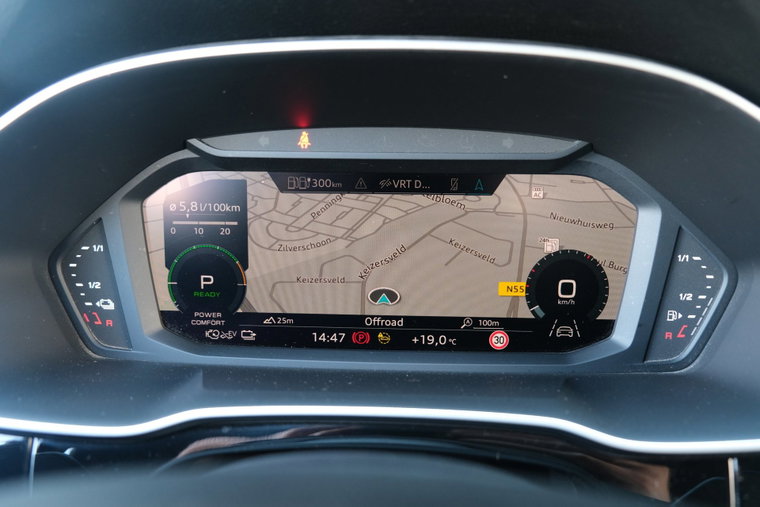 Vehicle Image 17