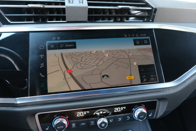 Vehicle Image 22
