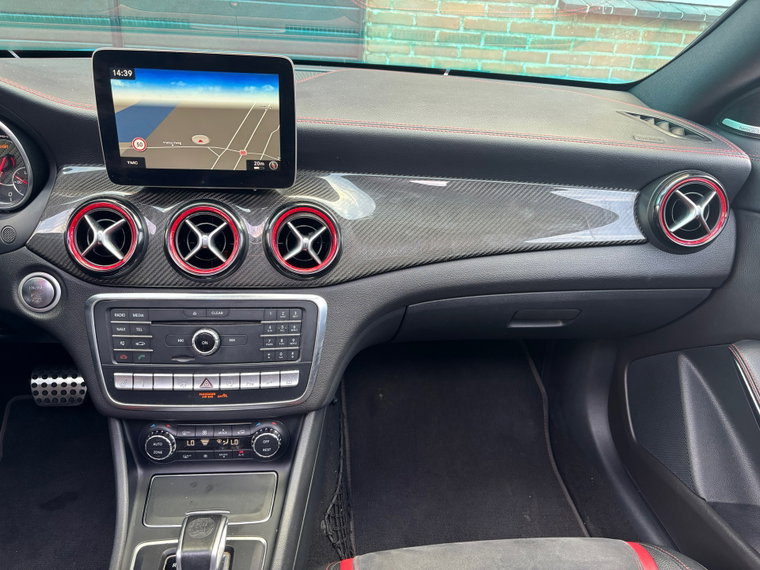Vehicle Image 38