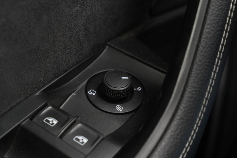 Vehicle Image 36