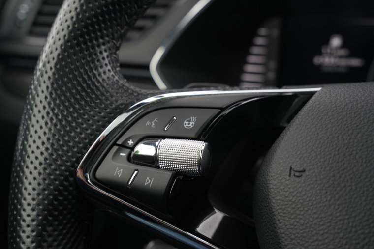 Vehicle Image 37
