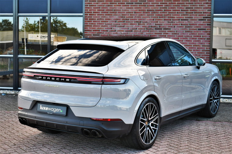 Vehicle Image 50