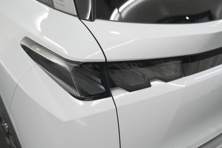 Vehicle Image 20