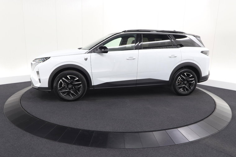 Vehicle Image 40