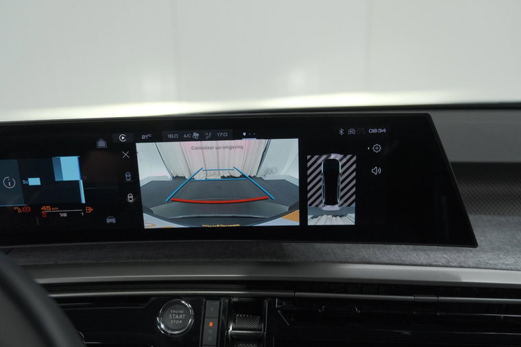 Vehicle Image 47