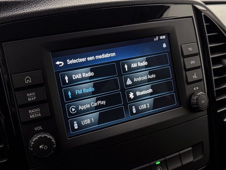 Vehicle Image 37