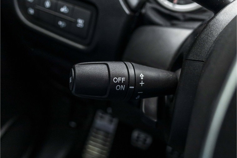 Vehicle Image 27