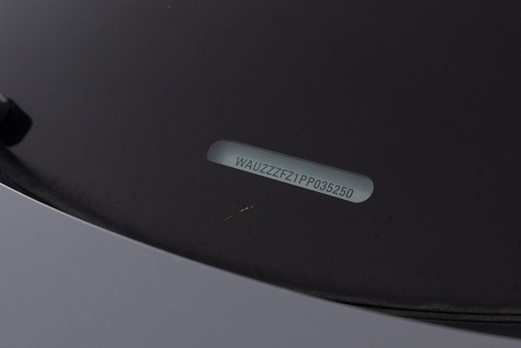 Vehicle Image 30