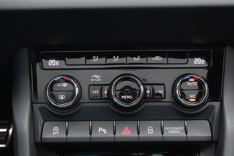 Vehicle Image 26