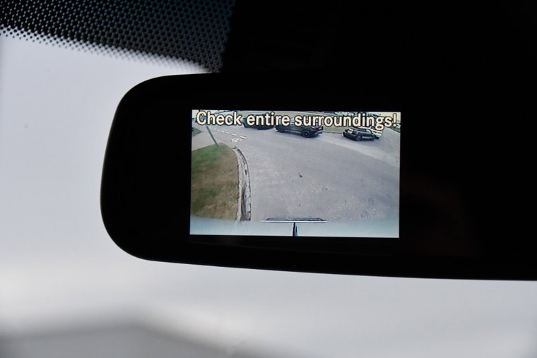 Vehicle Image 33