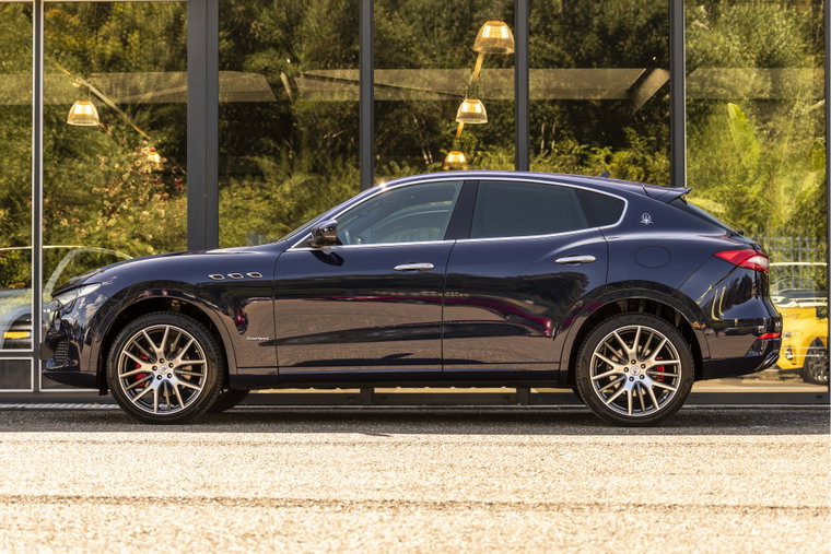 Vehicle Image 10