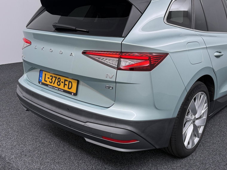 Vehicle Image 41