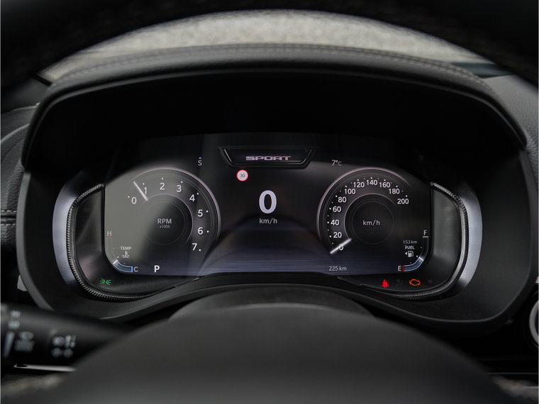 Vehicle Image 32