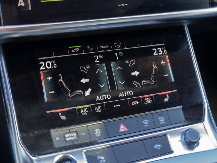 Vehicle Image 33