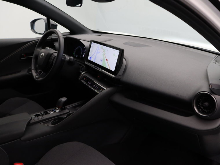 Vehicle Image 12