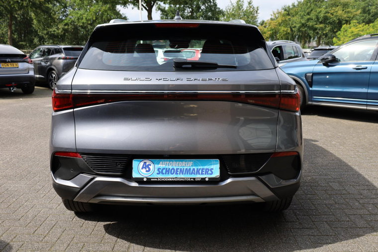 Vehicle Image 26