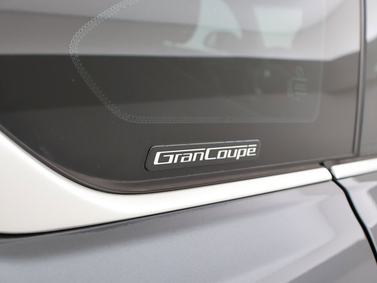 Vehicle Image 35