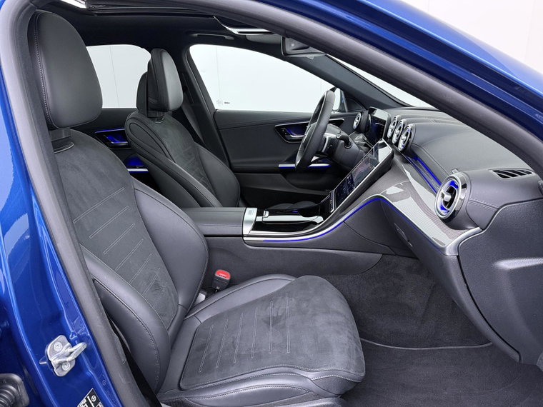 Vehicle Image 48