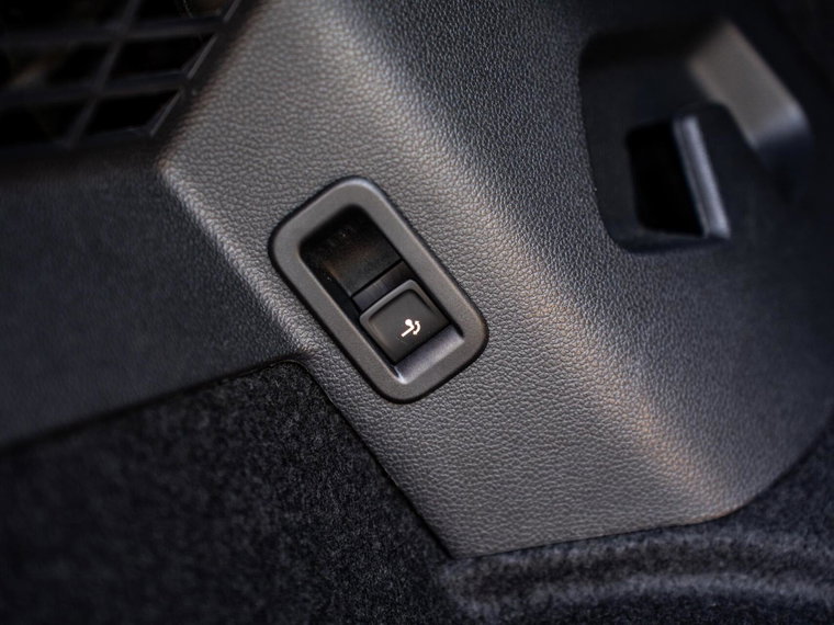 Vehicle Image 45