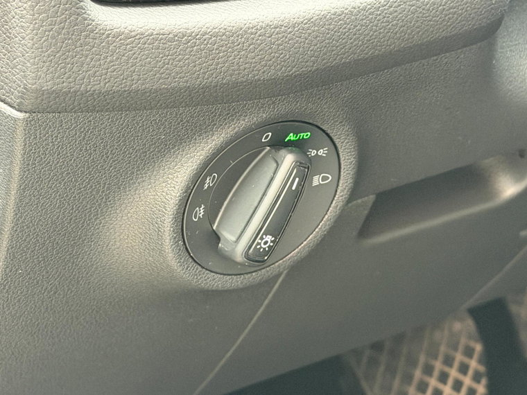 Vehicle Image 39