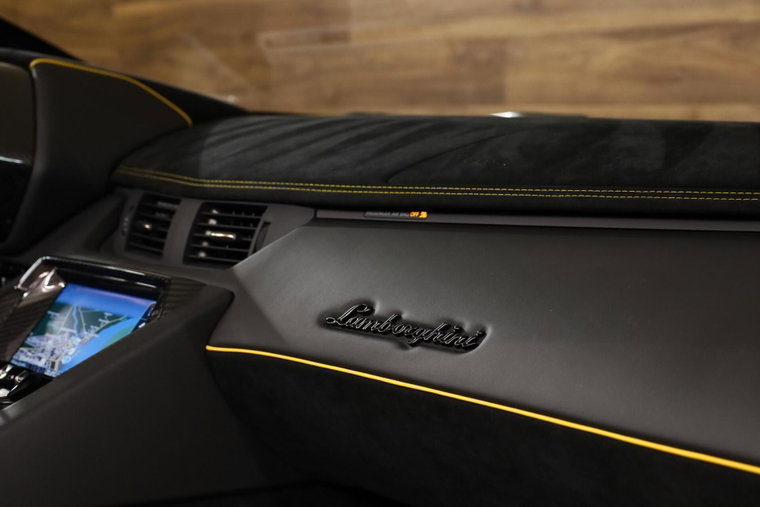 Vehicle Image 31