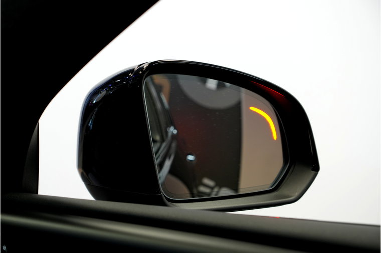 Vehicle Image 17