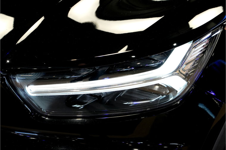 Vehicle Image 11