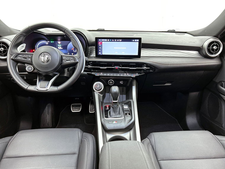 Vehicle Image 26