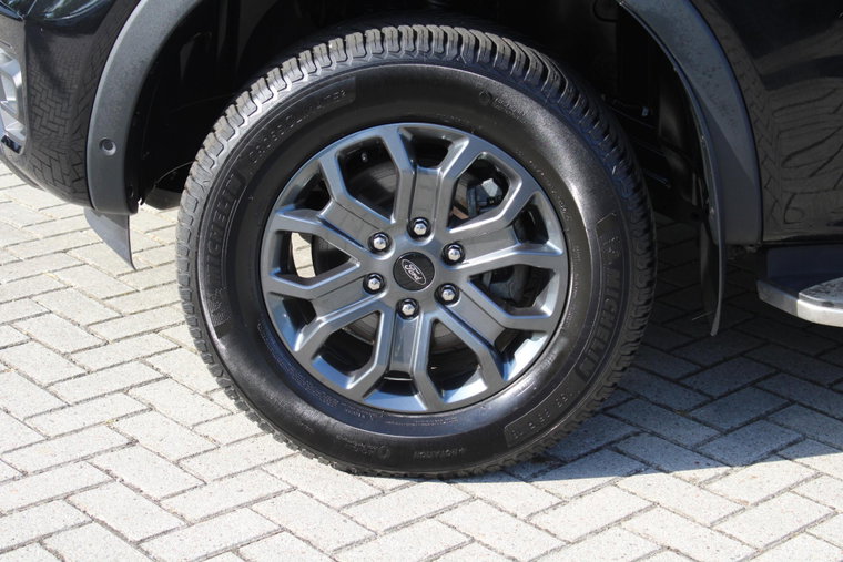 Vehicle Image 31