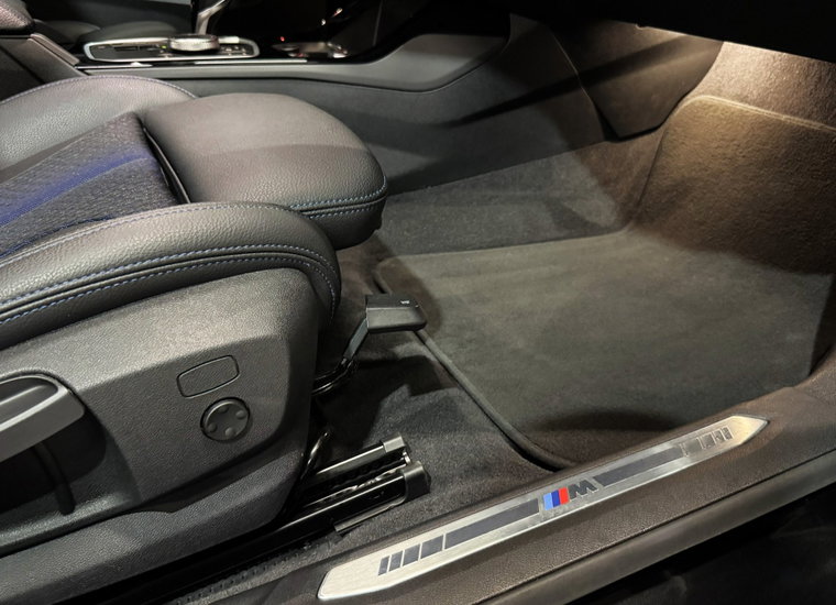 Vehicle Image 36