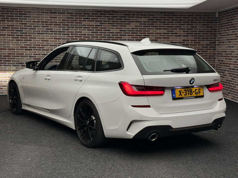 Vehicle Image 28