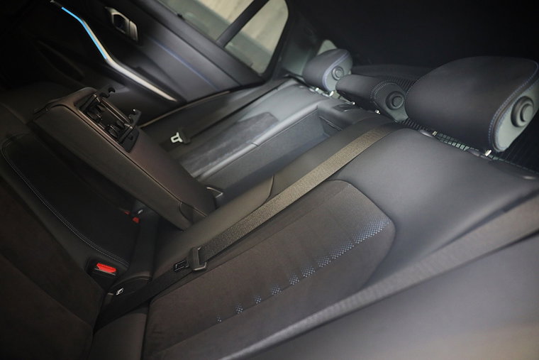 Vehicle Image 31