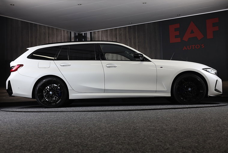 Vehicle Image 40
