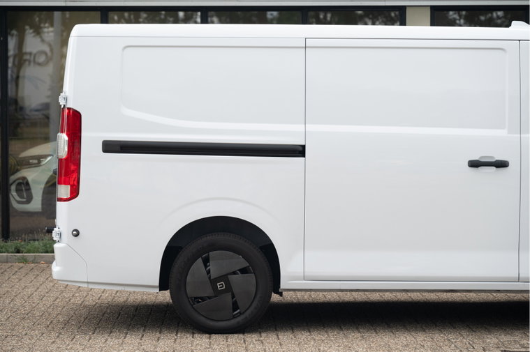 Vehicle Image 27