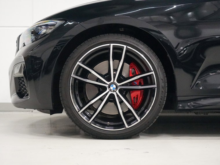 Vehicle Image 43