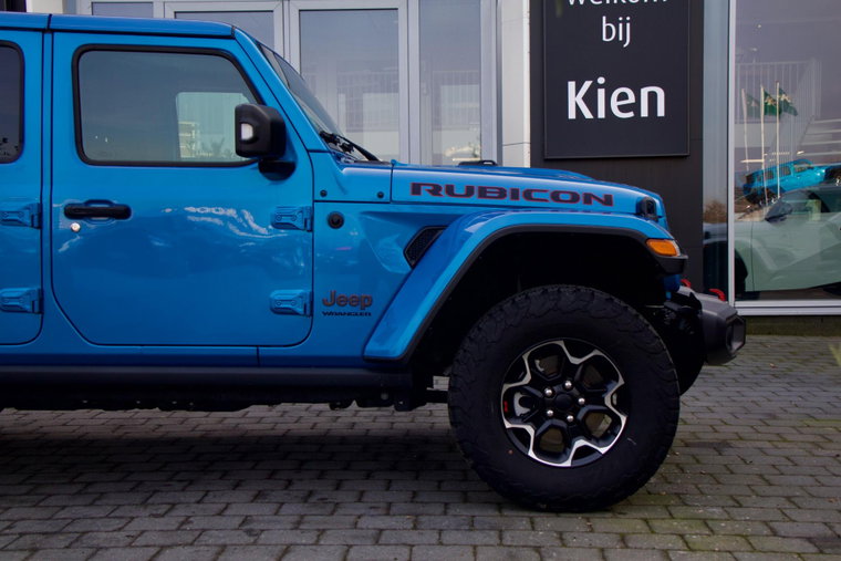 Vehicle Image 41