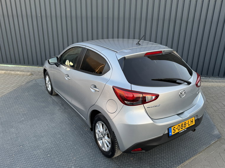 Vehicle Image 28